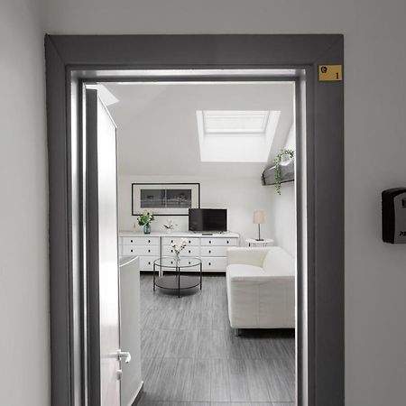 2 Bedroom 2 Bathroom Apt - Duomo 1 Milaan Buitenkant foto