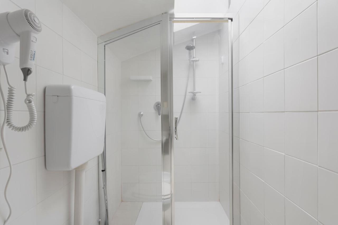 2 Bedroom 2 Bathroom Apt - Duomo 1 Milaan Buitenkant foto